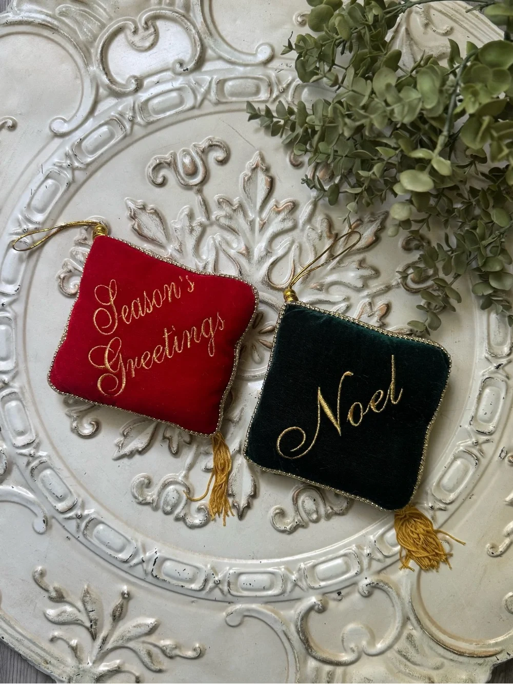 Set of 2 Vintage Christmas Pillow Ornaments - Noel and Season’s Greetings
